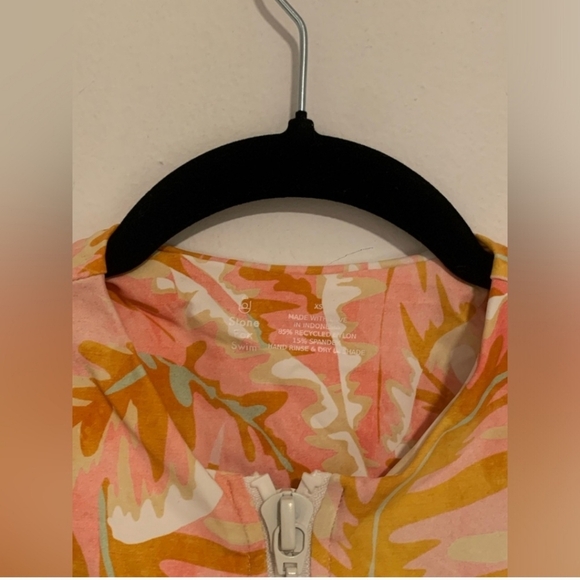 Stone Fox Bikini In Hot Tropix Sz XS NWT - Picture 4 of 11